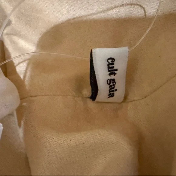 NWT - Cult Gaia Dulce shoulder bag, Brass , gold chain. BRAND NEW - Picture 9 of 9